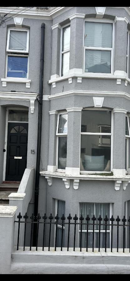 Charming, Bright, Hilltop Apartment. Hastings Extérieur photo